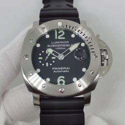 PANERAI PAM00243 ルミノール サブマーシブル 自動巻き