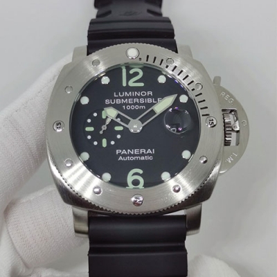 PANERAI PAM00243 ルミノール サブマーシブル 自動巻き