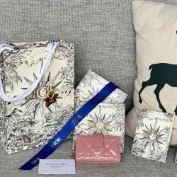 DIOR レディディオール 5スロットカードケース ラムスキン レディース 10.4×7×2cm