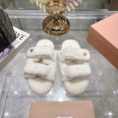 【MIUMIU】25SSウールスリッポンファースリッパレディース