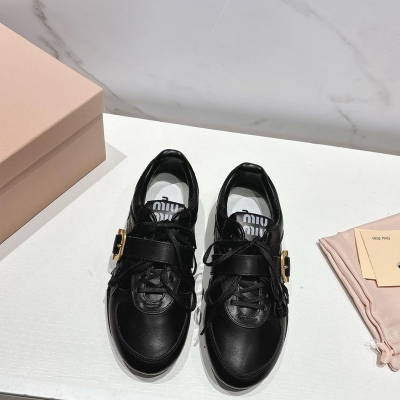 【MIUMIU】早春新作ドイツトレーニングスニーカーレザースニーカーレディース