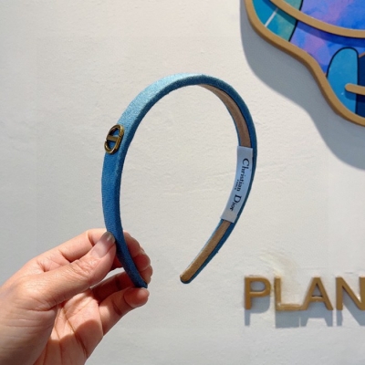 ディオール スタイル ヘアバンド