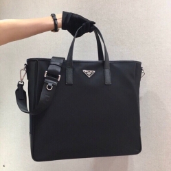 PRADA ショッピングバッグ リサイクルナイロン サフィアーノ メンズ 36×34×10cm