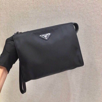 PRADA クラッチバッグ リサイクルナイロン メンズ 24×17×6.5cm