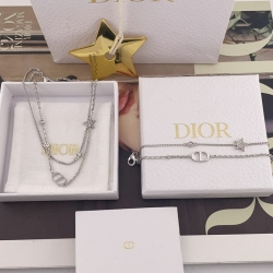 ネックレス D 二重CDスターンネックレス（ブレスレット兼用）— 二重デザインで重ね付け不要、上品で華奢