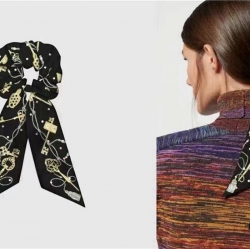 エルメス ドットキーモチーフツイリー小スカーフ