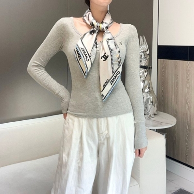 シャネル シルクスカーフ 88x88cm