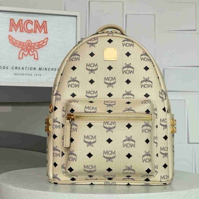 MCM スタイル ビゼトス スターク スモール リュック ベージュ サイズ：33×13×26cm