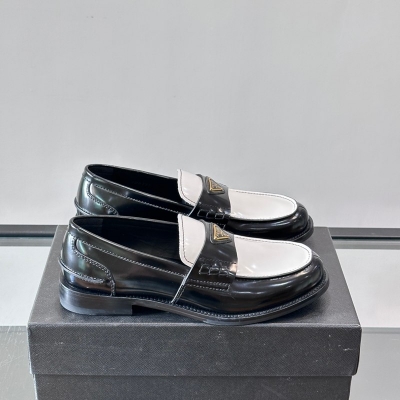 プラダ メンズ ビジネスシューズ 39-44