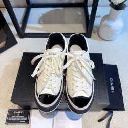 【CHANEL】スニーカーレディース