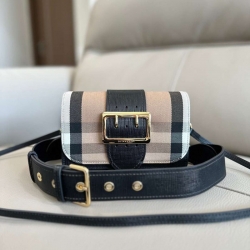 バーバリー ショルダーバッグ バックル 19.5×5×12cm