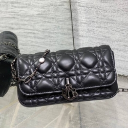 ディオール ショルダーバッグ 18.5×10×4cm