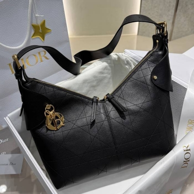 ディオール ショルダーバッグ ヴォヤージュ 28×18×12cm