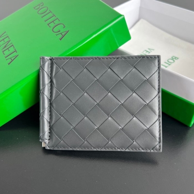 BOTTEGA VENETA イントレチャート ドル札入れ ユニセックス 11.5×9×0.5cm