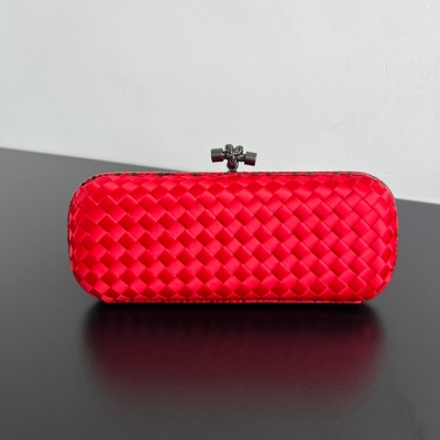BOTTEGA VENETA ノット シルク編み クラッチバッグ レディース 25×10×5cm