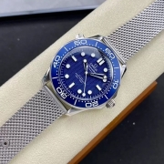 OMEGA 210.30.42.20.03.002 VS製 シーマスター ダイバー300M ボンド60周年