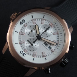 IWC アクアタイマー クロノグラフ ゴールデン素材 コピー