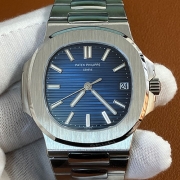 PATEK PHILIPPE 5711/1A-010 Noob工場 ノーチラス