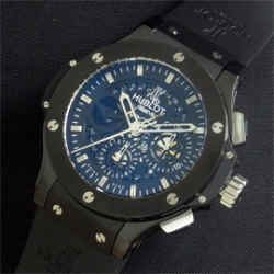HUBLOT アエロバン オールブラック Asian 7750搭載