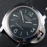PANERAI PAM00111 ルミノール マリーナ 出来栄え評価