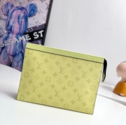 LOUIS VUITTON ポシェット ボヤージュ モノグラム キャンバス メンズ 26×20×5cm