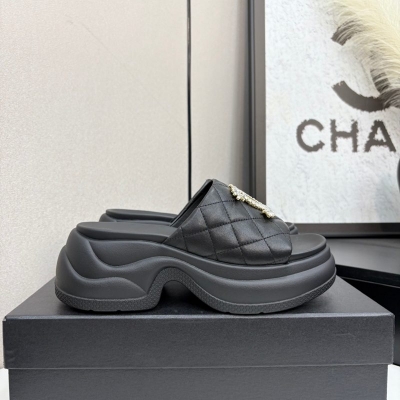 【CHANEL】2026スリッポンレディース