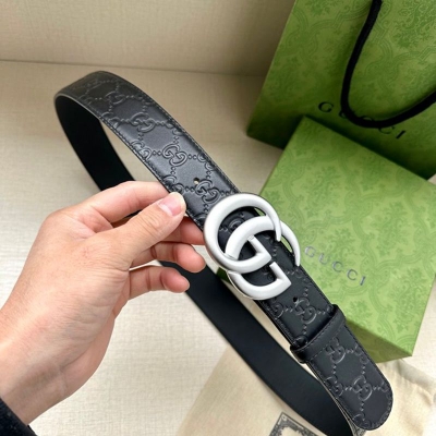 グッチ メンズ ベルト シグネチャー 4.0cm