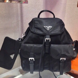 プラダ スタイル リュック 1BZ811 サイズ：30×32×15cm
