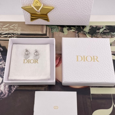 ディオール スタイル ピアス CD シルバー