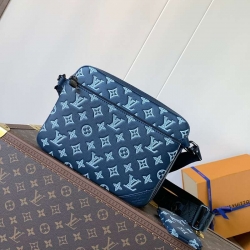 LOUIS VUITTON トリオ メッセンジャーバッグ カーフレザー メンズ 25×18.5×7cm