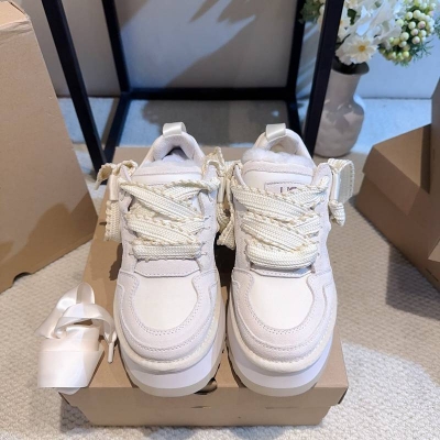 【UGG】厚底ブーツウールブーツレディース