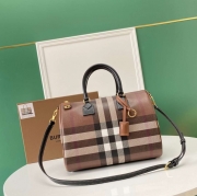 バーバリー ショルダーバッグ ハンドバッグ ボーリング 30×15×21cm