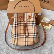 バーバリー バケツバッグ 16×26×26cm