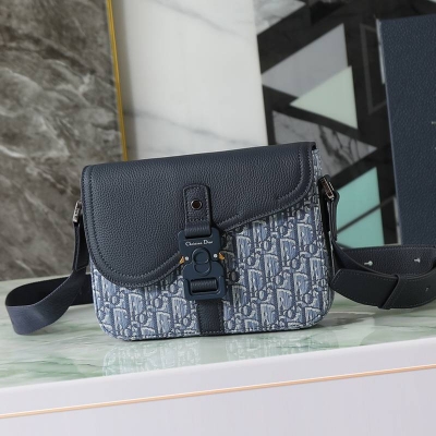 DIOR サドル メッセンジャーバッグ オブリーク メンズ 23×17.5×6cm
