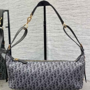 ディオール ショルダーバッグ ジャーニー 33×16×15cm