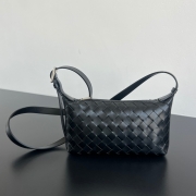 BOTTEGA VENETA トラベラー イントレチャート フォンバッグ ユニセックス 20×12×5.5cm