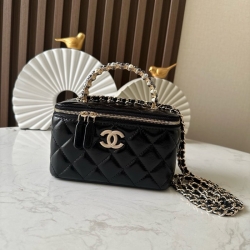 シャネル ポーチ 9.5×17×7.8cm