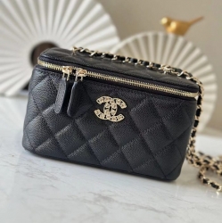 シャネル ポーチ 9.5×17×8cm