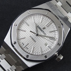 AUDEMARS PIGUET ロイヤルオーク シルバー文字盤