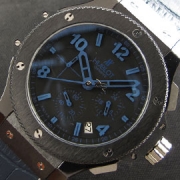 HUBLOT ビッグバン ブルー夜光インデックス ストップウォッチ 安心老舗