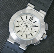 BVLGARI ディアゴノ クロノグラフ クォーツ搭載