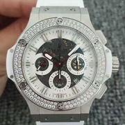 HUBLOT アエロバン 7750搭載 自動巻き カレンダー表示 高級感