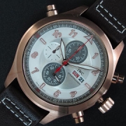 IWC パイロット クロノ スピットファイア クォーツ搭載