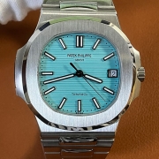 PATEK PHILIPPE 5711/1A-018 ノーチラス ティファニーブルー Tiffany限定