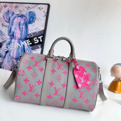 LOUIS VUITTON キープオール バンドリエール 35 モノグラムグロー メンズ 35×21×16cm