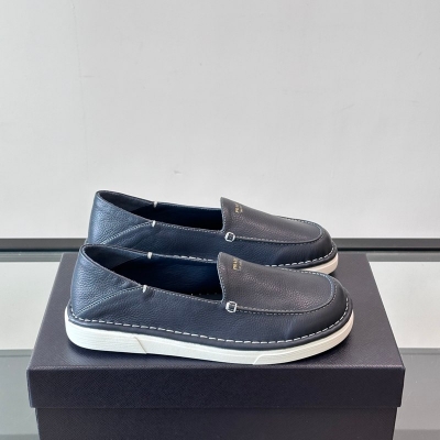 プラダ メンズ スリッポン 39-44