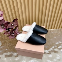 【MIUMIU】2026新作ファームーレスリッポンレディース