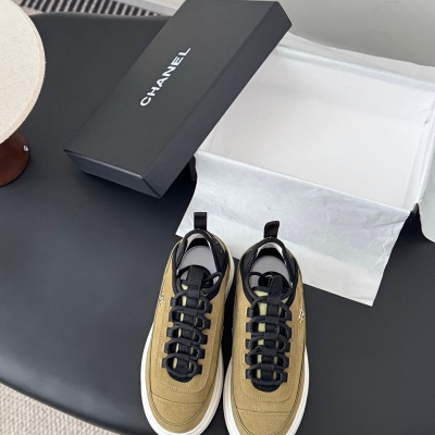 【CHANEL】25Cスニーカーレディース