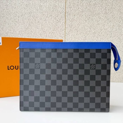 LOUIS VUITTON ポシェット ボヤージュ MM ダミエ グラフィット メンズ 26×20×5cm