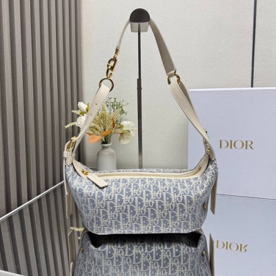 ディオール ショルダーバッグ ジャーニー 25.5×14.5×14cm
